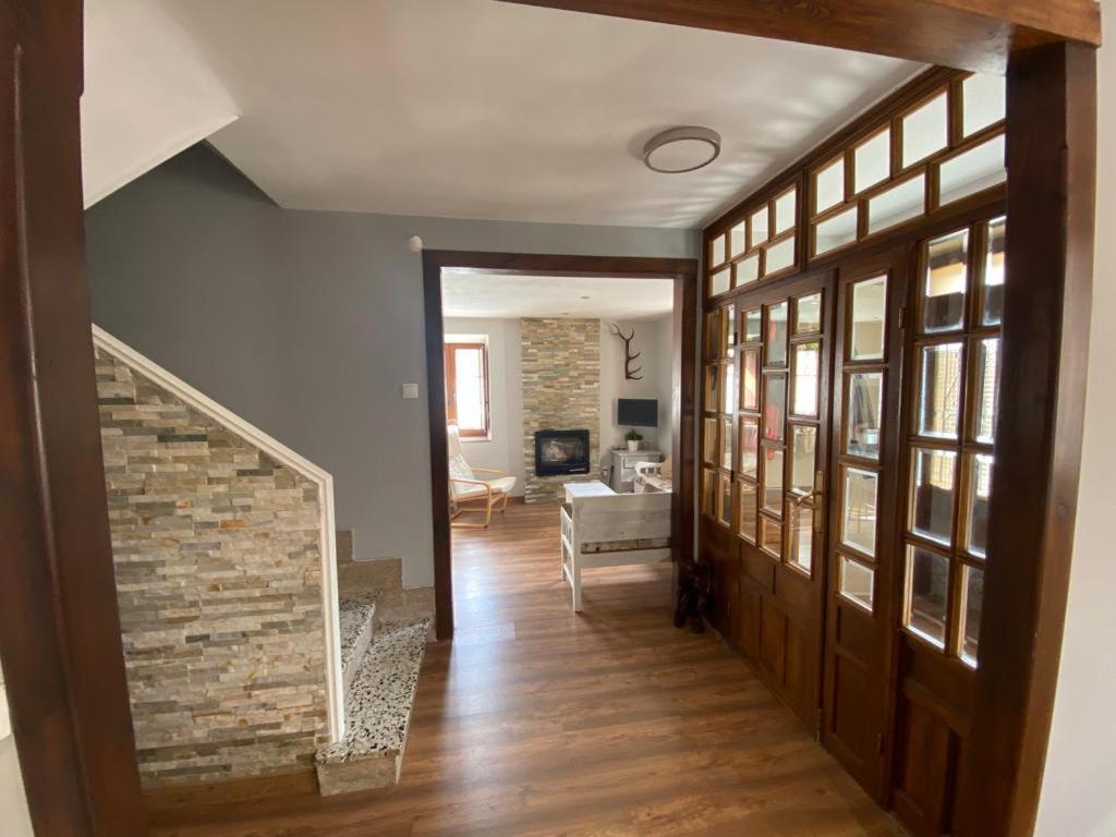 Villa La Balconada De Valdeon à Posada De Valdeon Extérieur photo
